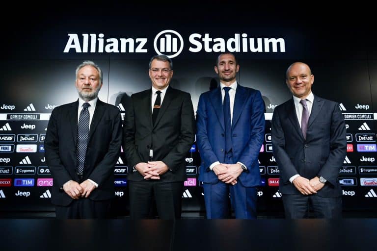 Damien Comolli a été présenté comme nouveau directeur général de la Juventus