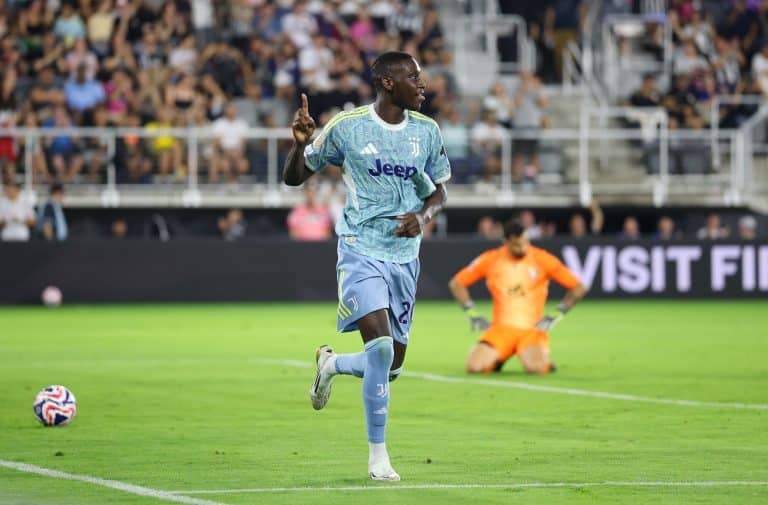 Ça négocie dur en coulisses avec le Paris Saint-Germain pour Randal Kolo Muani