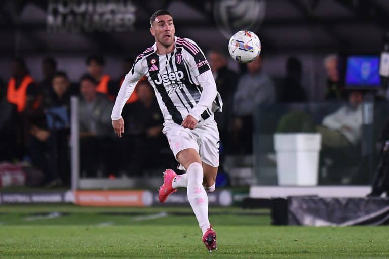 Dusan Vlahovic finalement parti pour rester à la Juventus