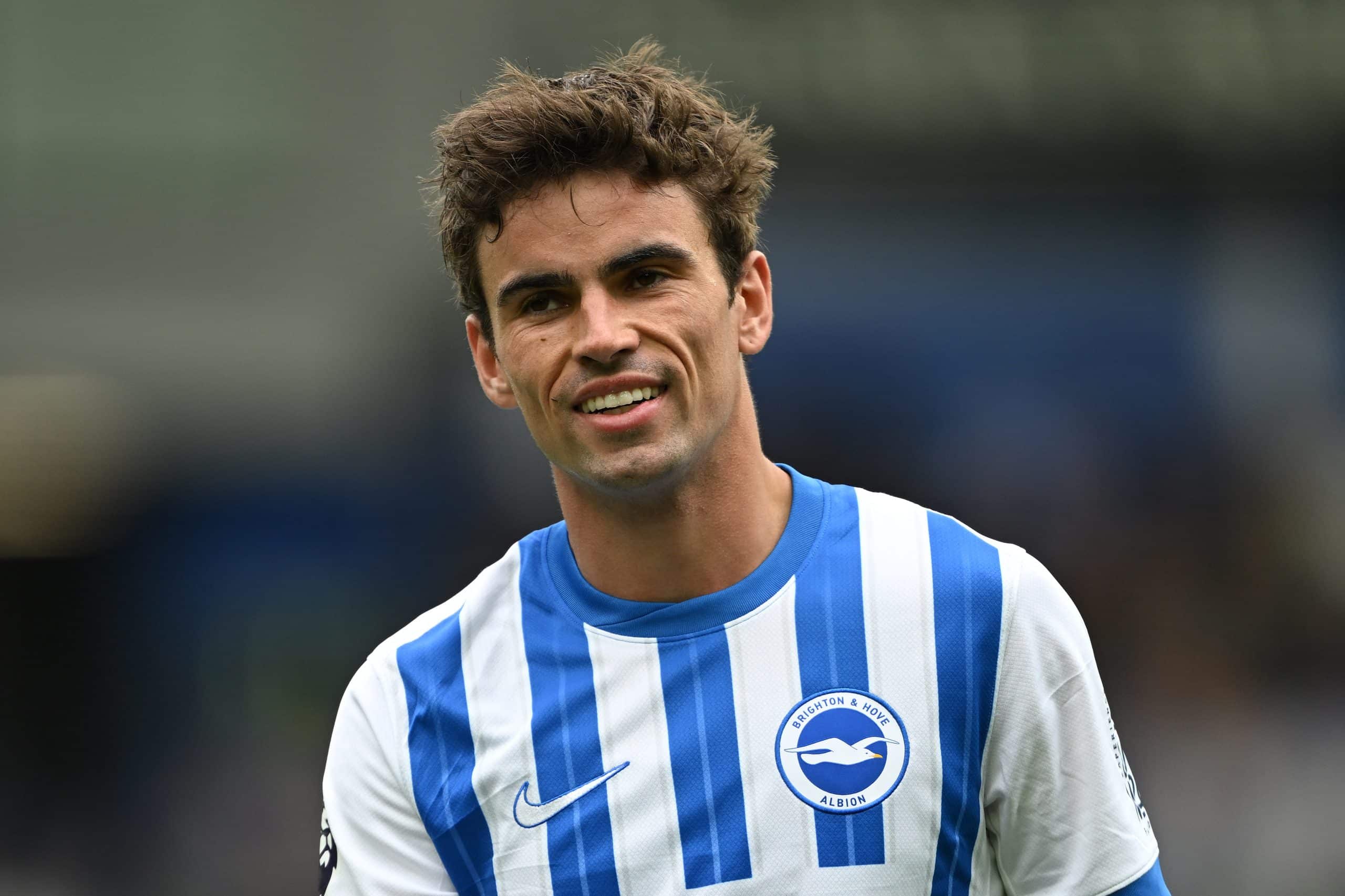 BRIGHTON, ENGLAND - MAY 04: Matt O'Riley of Brighton & Hove Albion looks on during the Premier League match between Brighton & Hove Albion FC and Newcastle United FC at Amex Stadium on May 04, 2025 in Brighton, England. (Photo by Mike Hewitt/Getty Images)