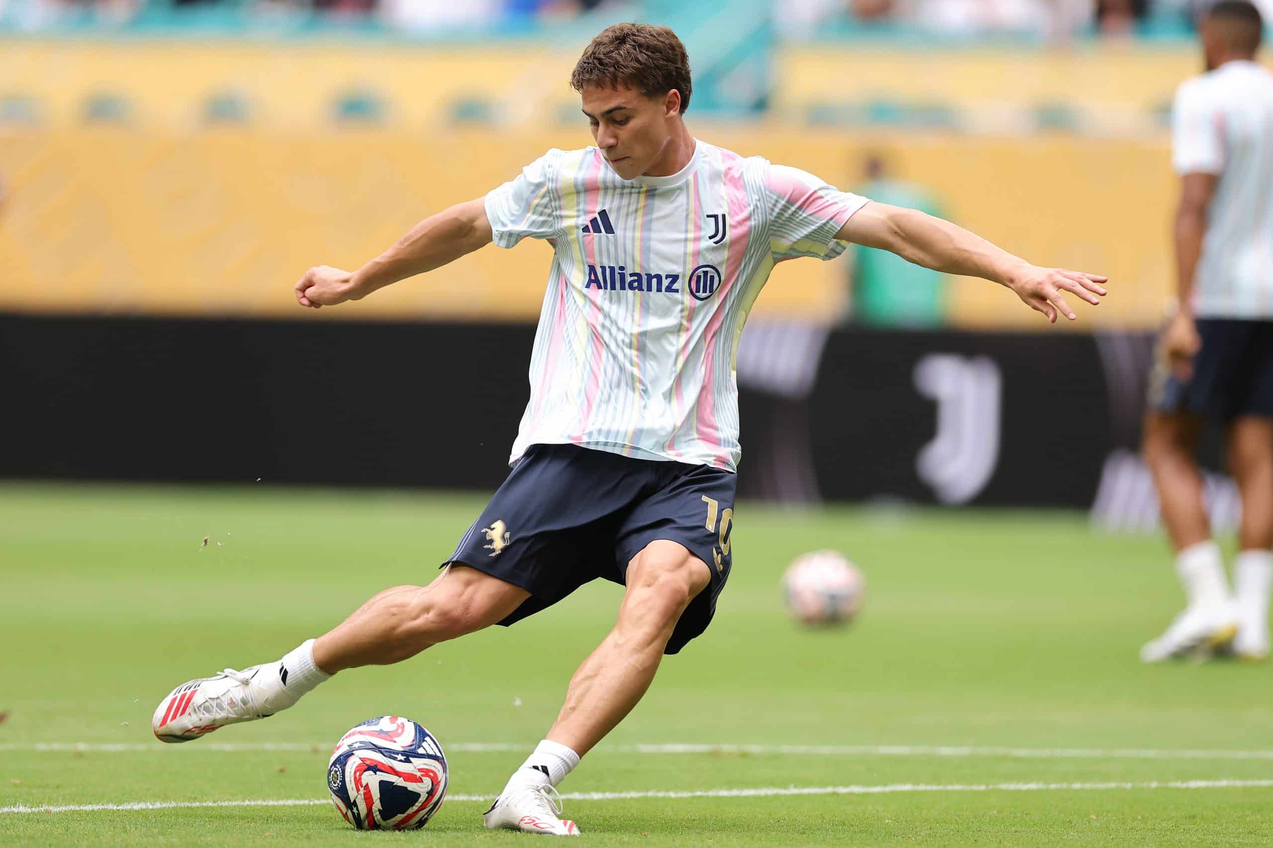 MIAMI GARDENS, FLORIDA - JULY 01: Kenan Yildiz #10 of Juventus FC warms up prior to the FIFA Club World Cup 2025 round of 16 match between Real Madrid CF and Juventus FC at Hard Rock Stadium on July 01, 2025 in Miami Gardens, Florida. (Photo by Michael Reaves/Getty Images)
