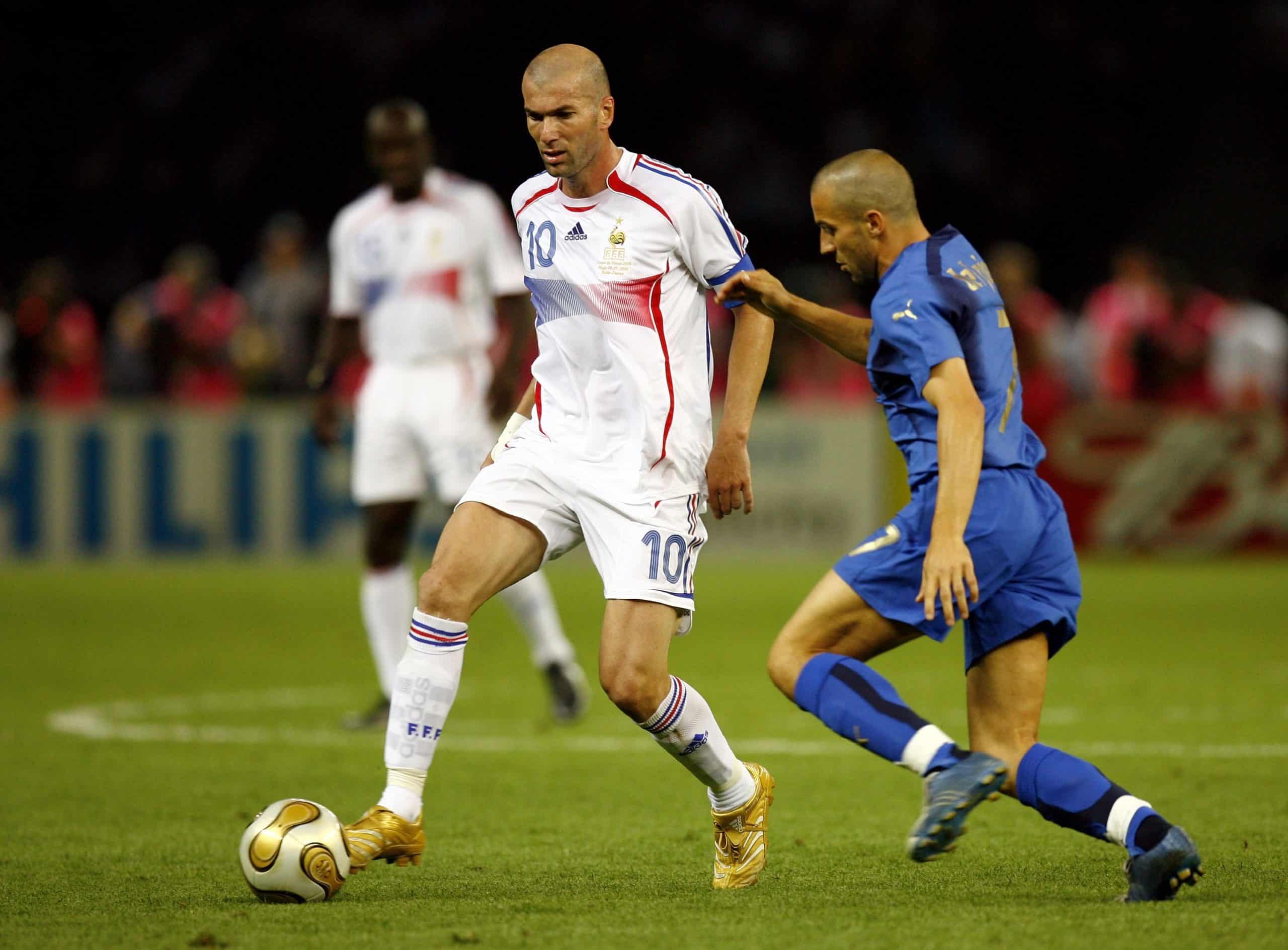 BERLIN - JULY 09: Zinedine Zidane (L) of France is challenged by Alessandro Del Piero of Italy during the FIFA World Cup Germany 2006 Final match between Italy and France at the Olympic Stadium on July 9, 2006 in Berlin, Germany.
(Photo by Michael Steele/Getty Images)