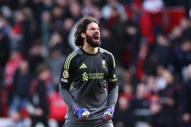 Alisson Becker gardien de Liverpool FC