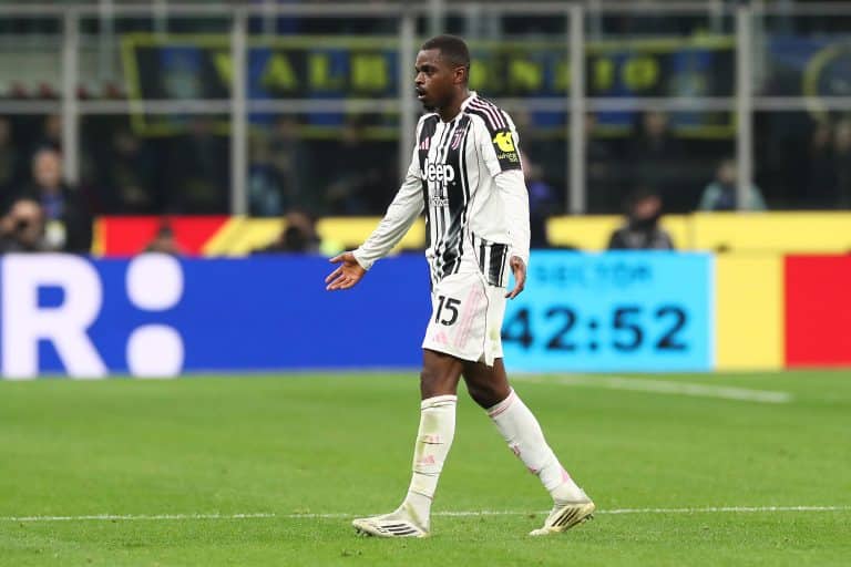 La Juventus a demandé grâce à la FIGC la suspension de Pierre Kalulu