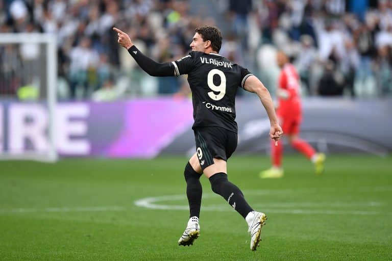 John Elkann compte accélérer pour la prolongation de Dusan Vlahovic